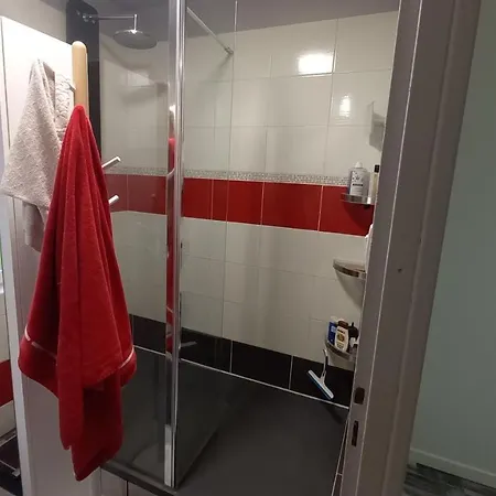 Privee בית אירוח